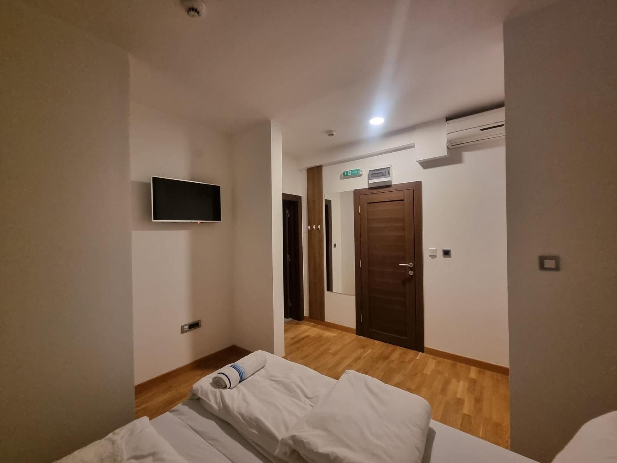 Gosnje Novi Sad Exterior foto