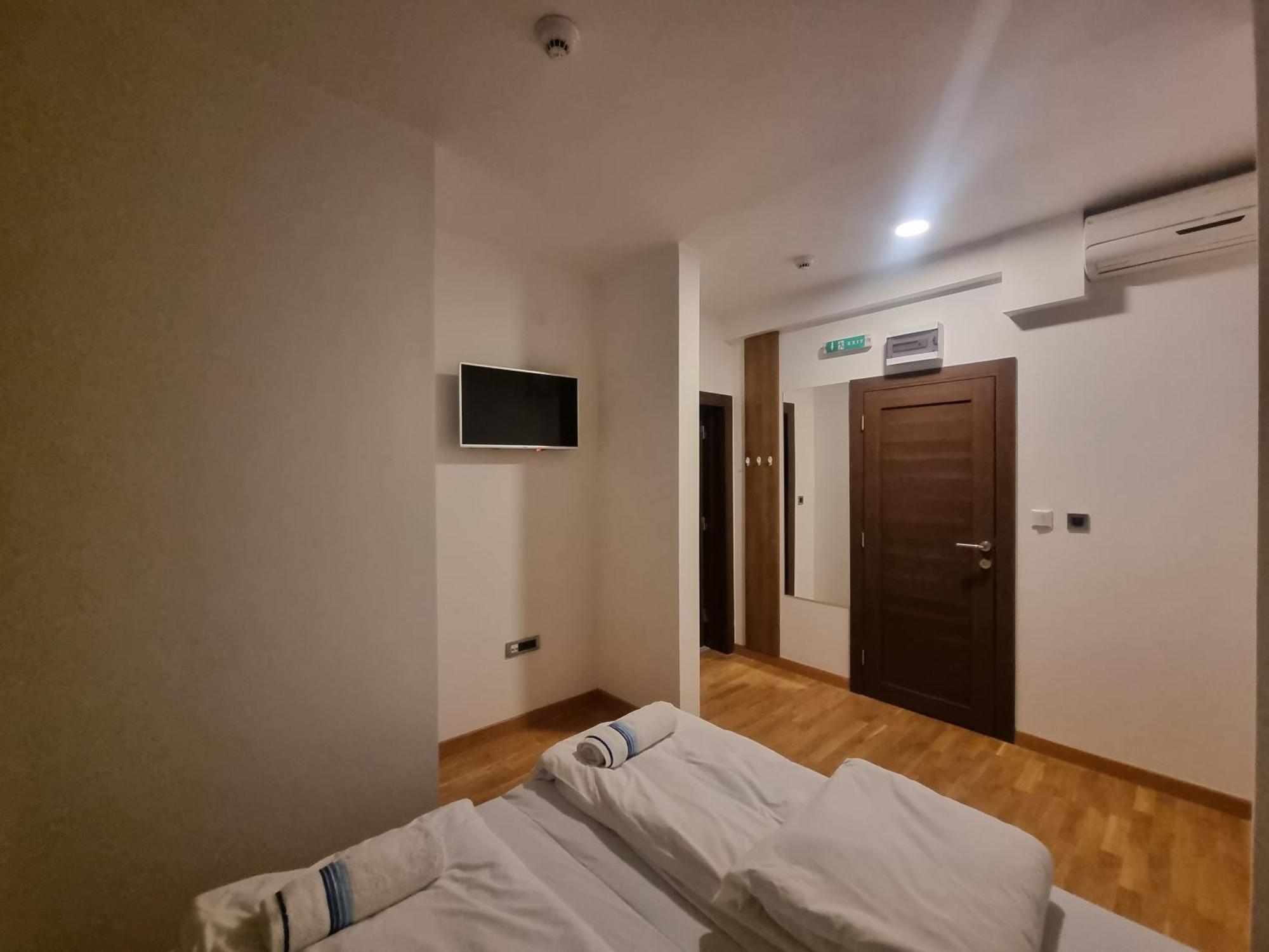 Gosnje Novi Sad Exterior foto