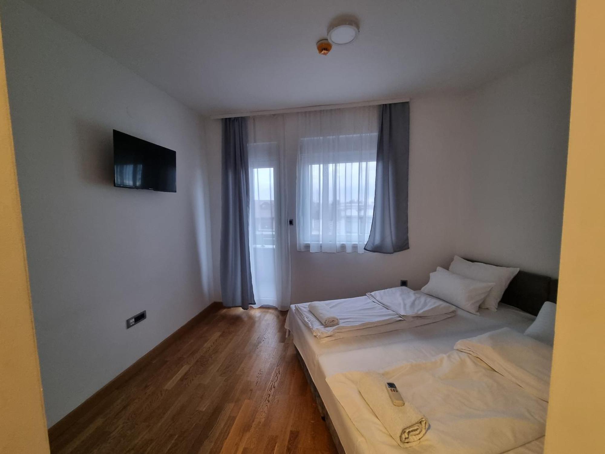 Gosnje Novi Sad Quarto foto