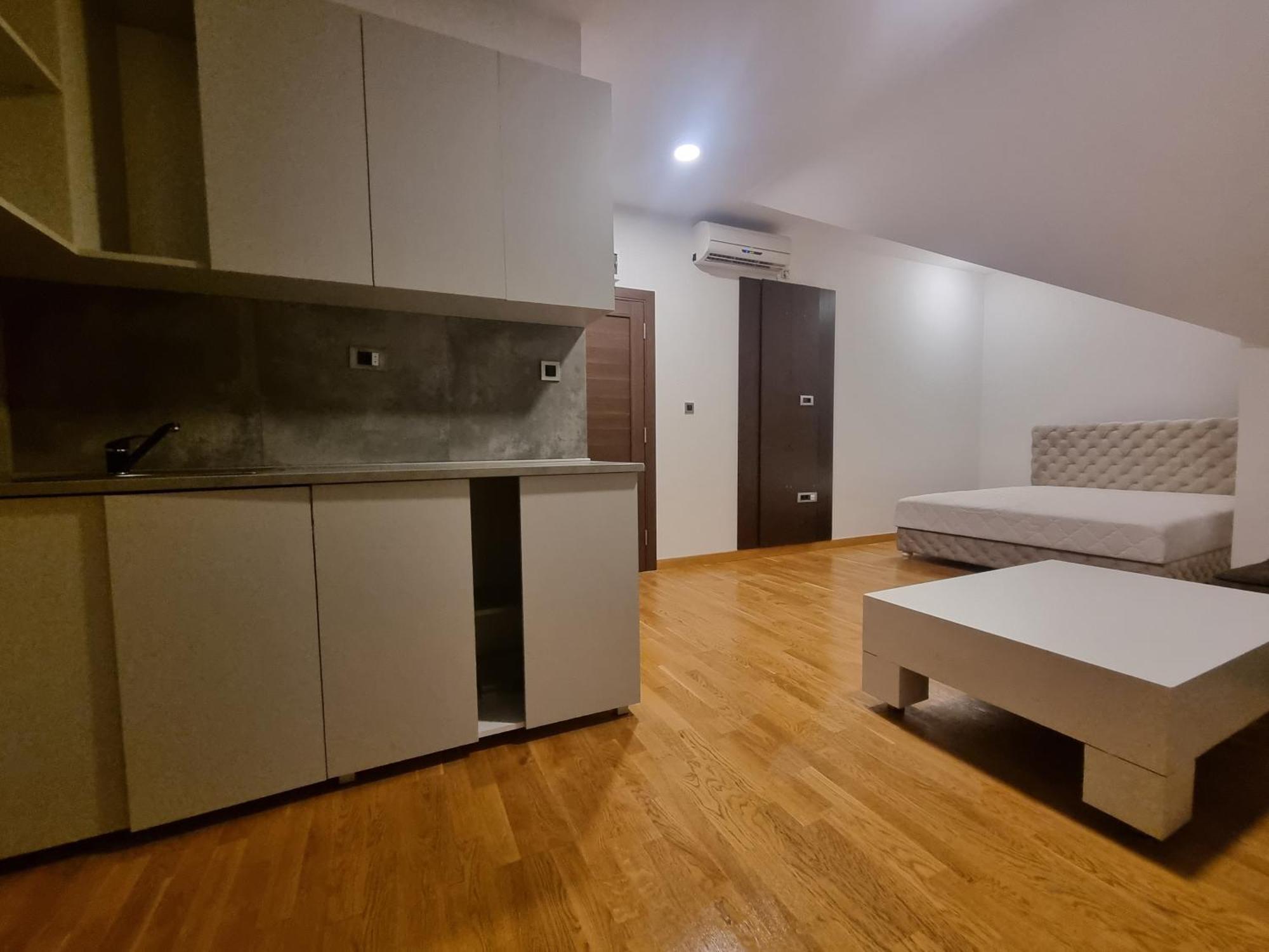 Gosnje Novi Sad Quarto foto